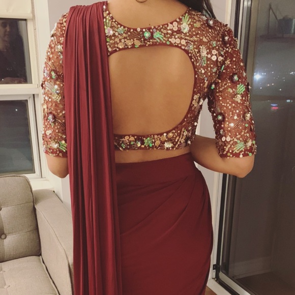 Prestitched Burgundy Saree size 0-2 - Picture 2 of 2